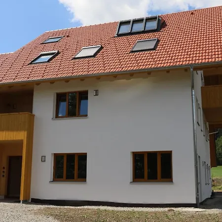 Apartment Baumkrone Im Happy Allgaeu - 2-stoeckige Mit Wohnnetz