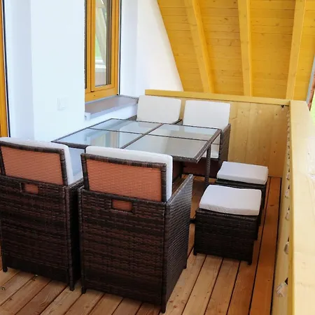 Baumkrone Im Happy Allgaeu - 2-stoeckige Mit Wohnnetz Apartment Leutkirch im Allgau