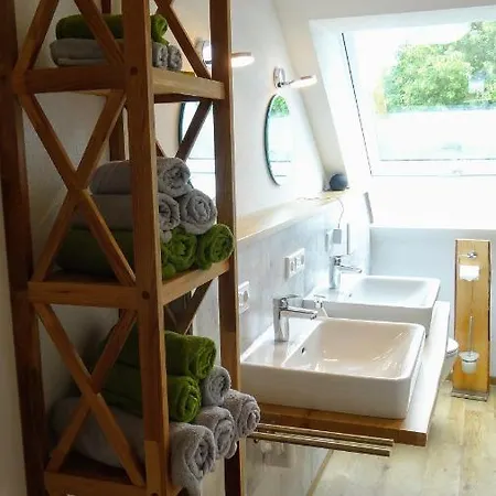 Baumkrone Im Happy Allgaeu - 2-stoeckige Mit Wohnnetz