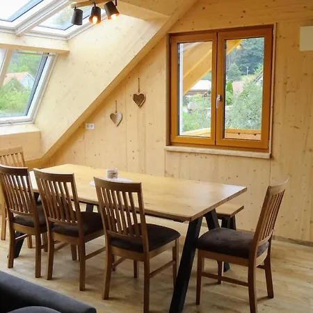 Baumkrone Im Happy Allgaeu - 2-stoeckige Mit Wohnnetz Apartamento Leutkirch im Allgäu